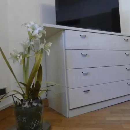 Joivy Welcoming Flats By Комо